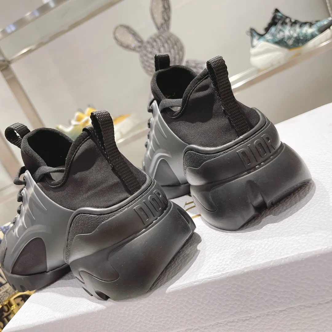👟👟Ex-factory price 460👟👟 Women’s Shoes Women’s Clothing Dior Dior Sports Dad Shoes Your ideal high-end quality customization, a new product created by Crusie “J’ADI*R” at the first major show of Paris Fashion Week‼ ️Molded from the original board, all details are welcome to be appraised and compared 🔥 Upper: Original imported customized Lycra surface with soft silk cowhide Inner: soft, comfortable and breathable Foot pads: cowhide injection molded feet, original molded color matching Logo webbing Original molded 3D film combination Original molded anti-slip combination outsole! Original packaging consistent! Number of yards: 35-41 yards (custom-made sizes 41 are non-refundable)